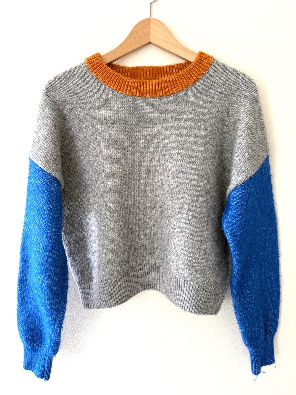 Copper Key Colorblock Knit Crewneck Sweater Gray Blue Orange Size Medium M Cozy